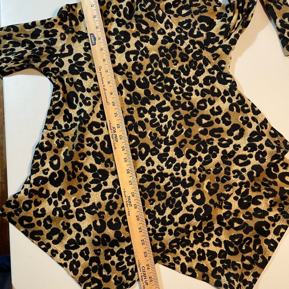 Roz & Ali XS Cardigan Open Front Asymmetrical Hem Leopard Print GUC - Picture 7 of 7